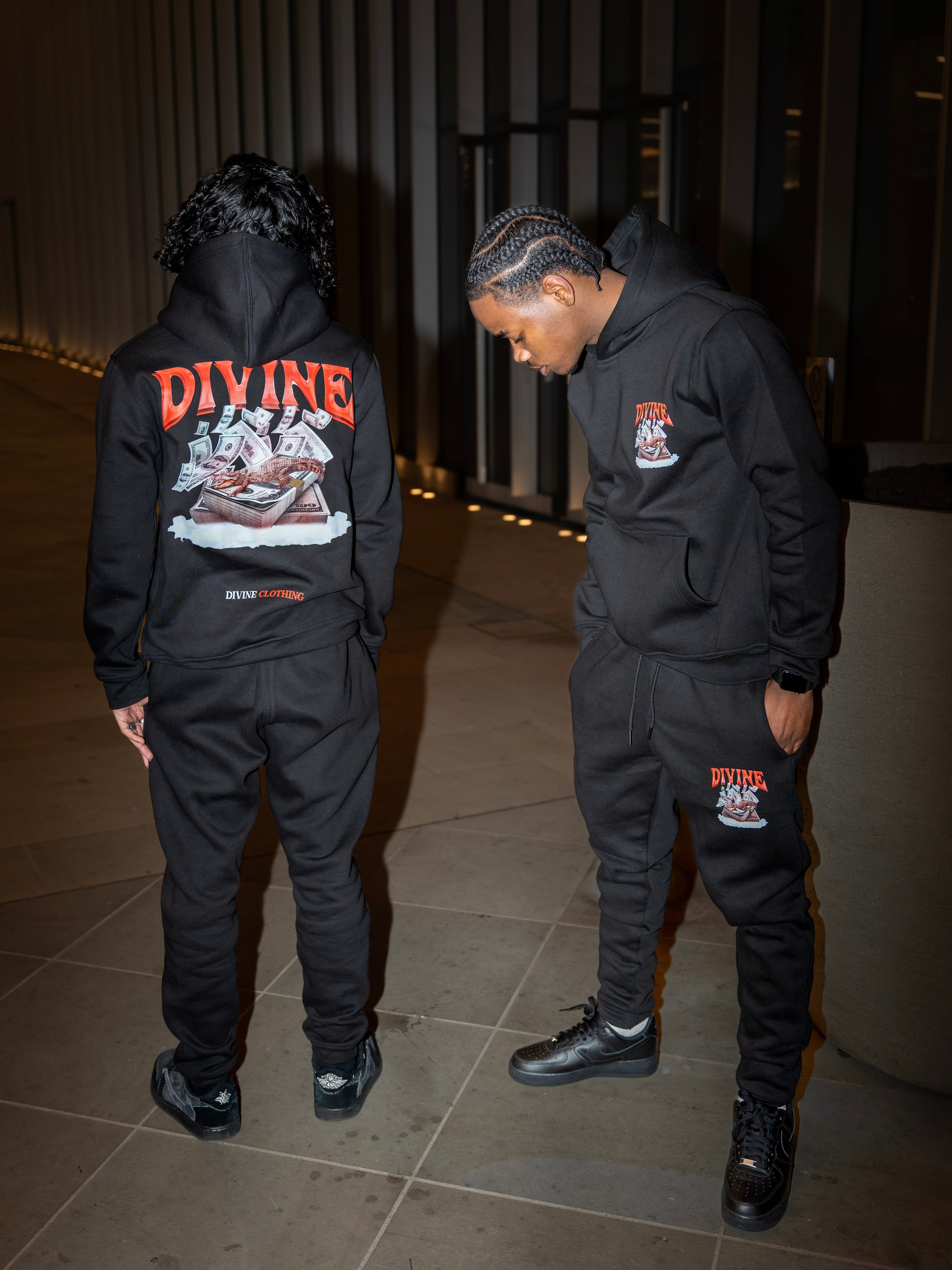 eye catching graphic streetwear tracksuit under £60