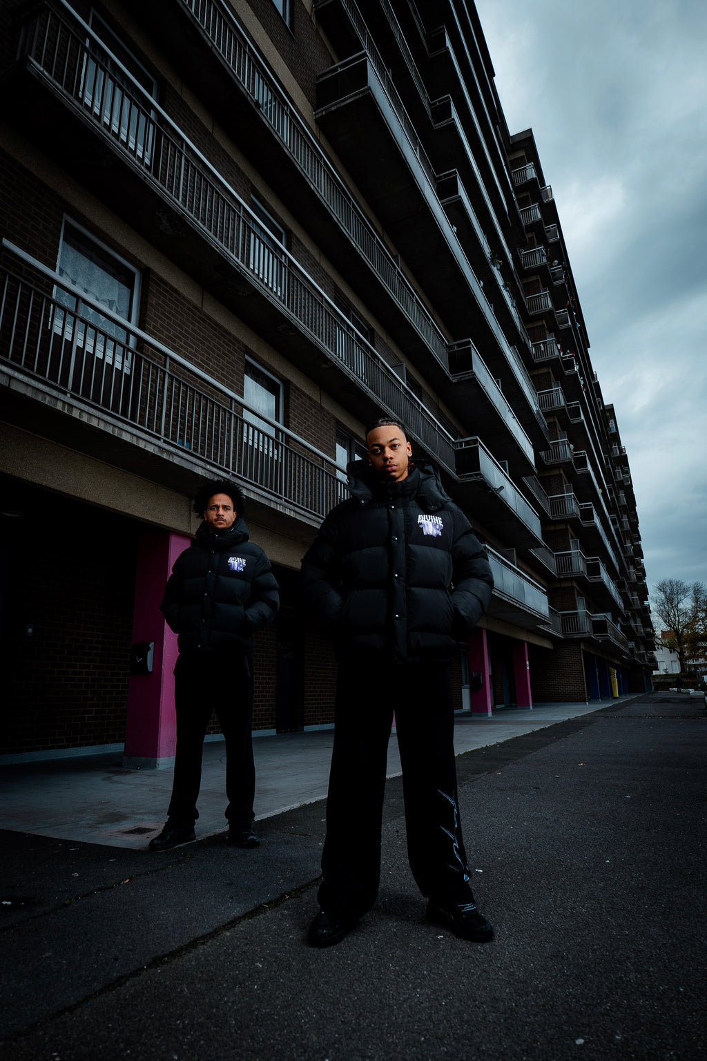 LEGACY PUFFER JACKET - BLACK