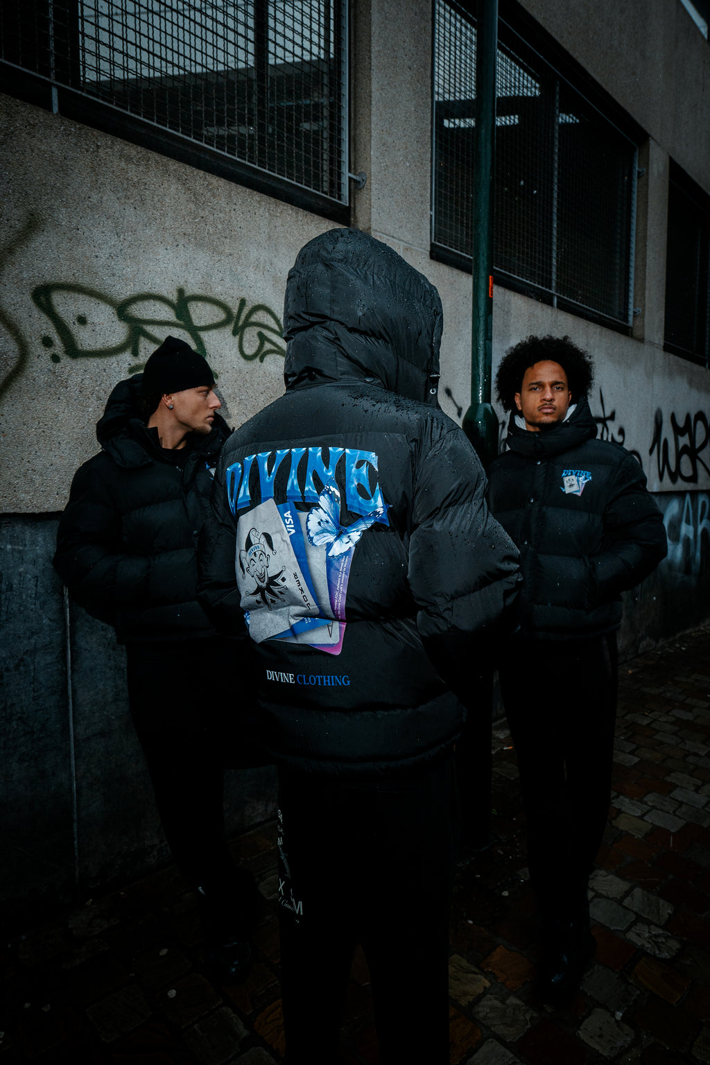 JOKER PUFFER JACKET - BLACK