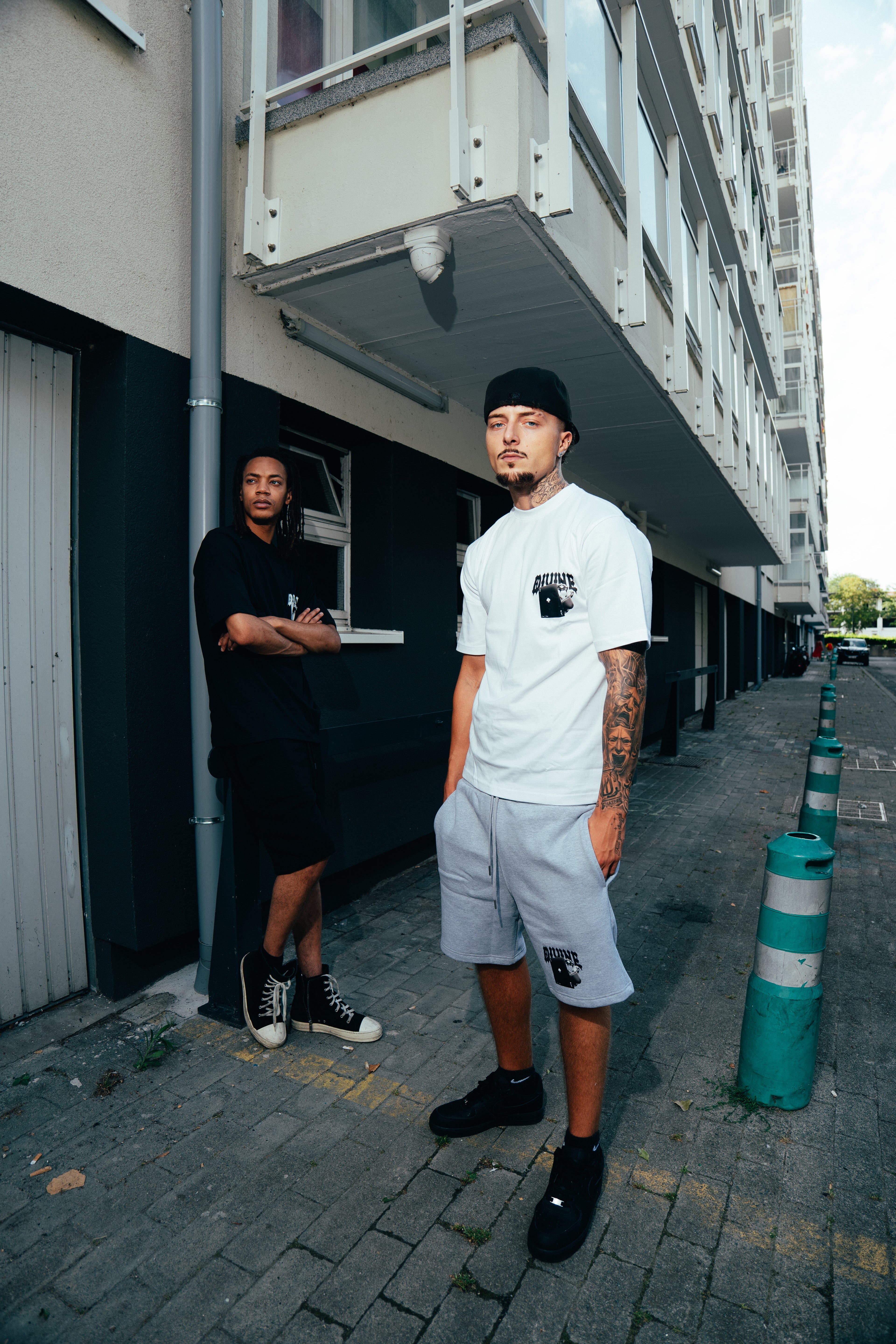 ACE SHORTS SET - WHITE/GREY